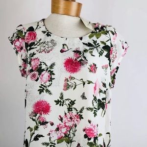 Daniel Rainn butterfly floral top medium
